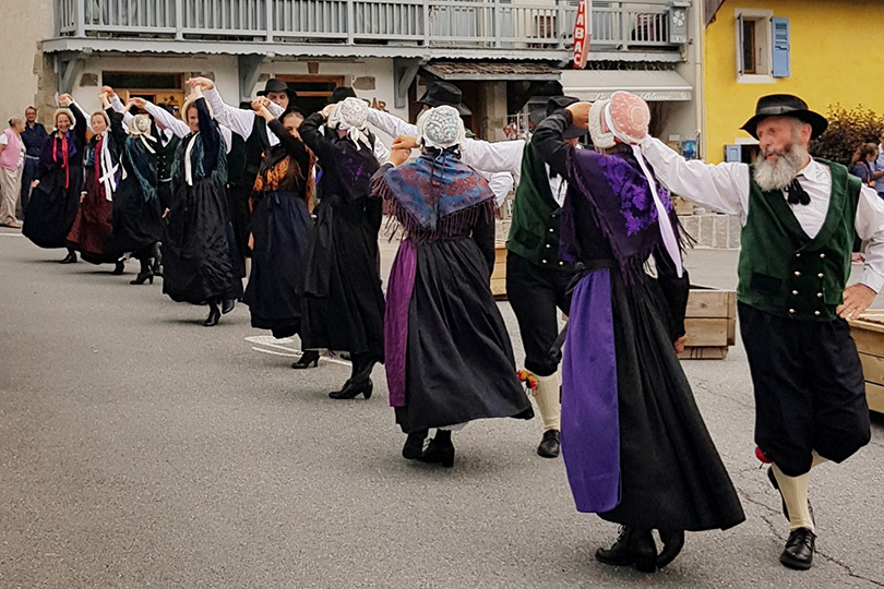 prazon haute-savoie musique folklorique sixt fer à cheval